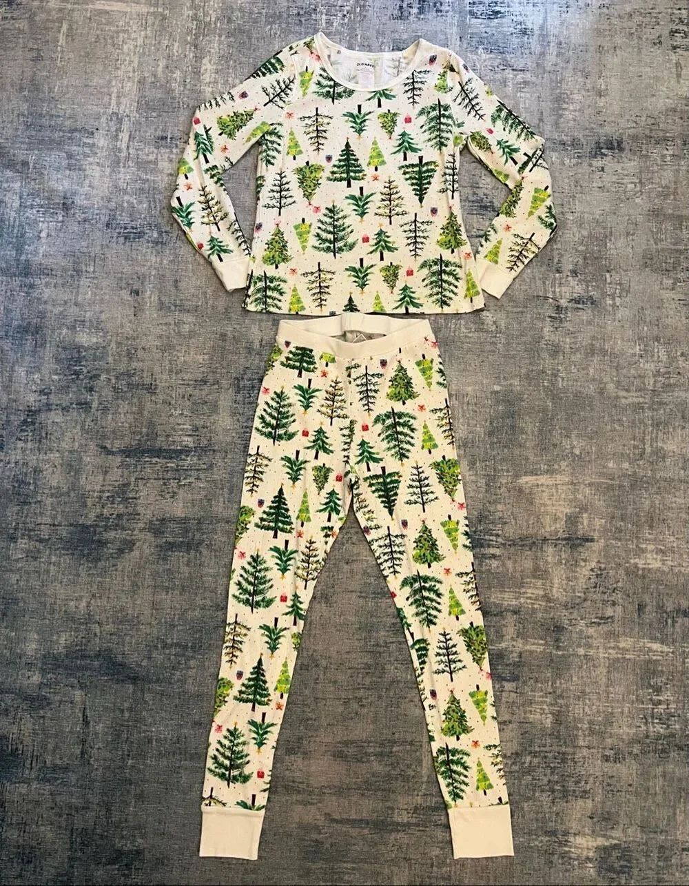 Old Navy White Green Waffle Knit Christmas Tree Print Women's Pajama Set Small